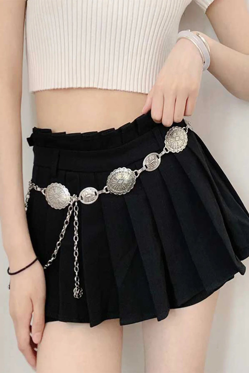 Ceinture Aurea – Accessoire Métallique Chic & Minimaliste pour Taille Haute ou Robe